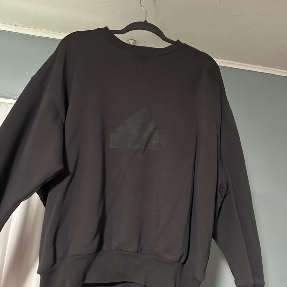 women’s  Black Sweater